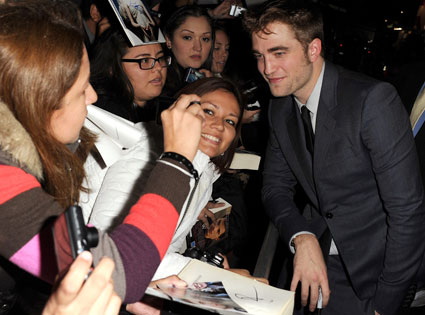 Robert Pattinson Robert Pattinson